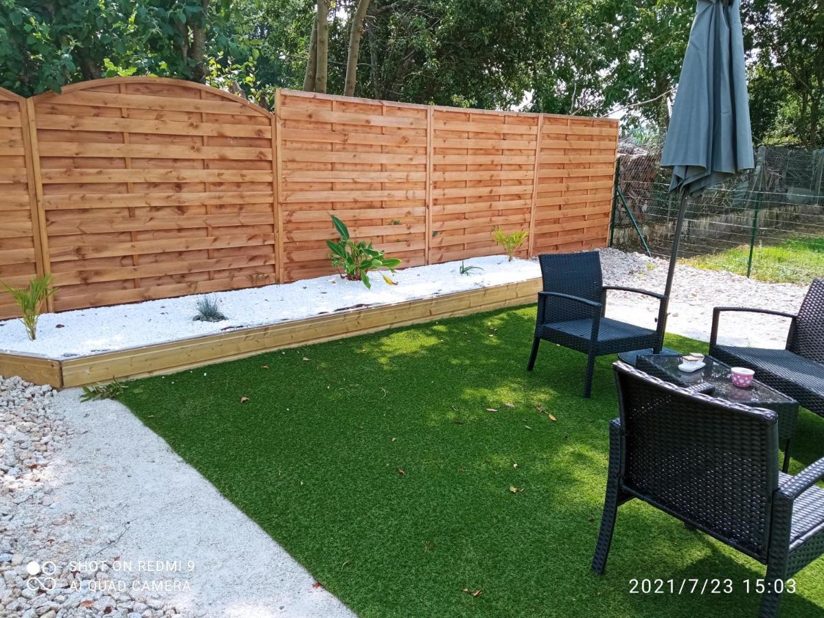 Le Petit Loft De La Chataigneraie Villa Guegon Luaran gambar